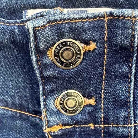 Free People We The Free Jayde Flare Jeans Tulsa Blue Dark Wash Size 27 - Picture 10 of 15